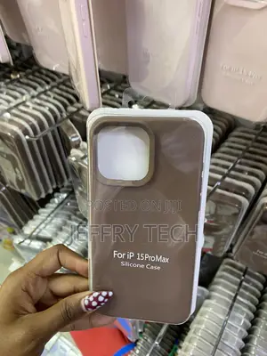 Mkusea iPhone 15 Pro Max Liquid Silicone Case With Microfiber Lining