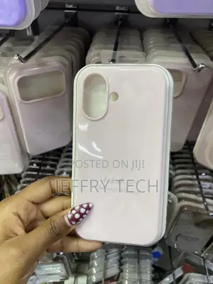 Anchor iPhone 17 Liquid Silicone Case With Microfiber Lining