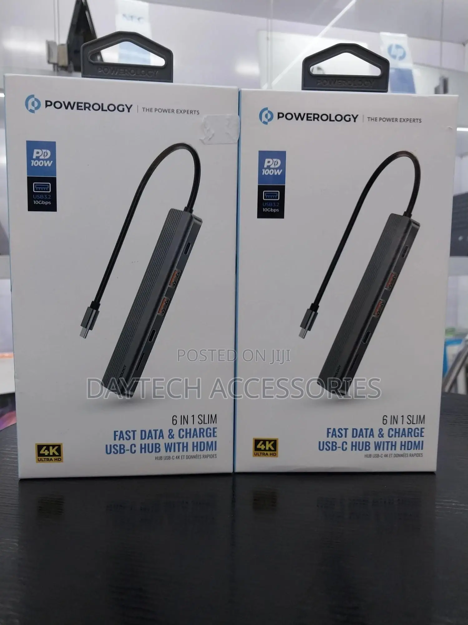 The Powerology 6-in-1 Slim Hdmi Usb-C Hub.