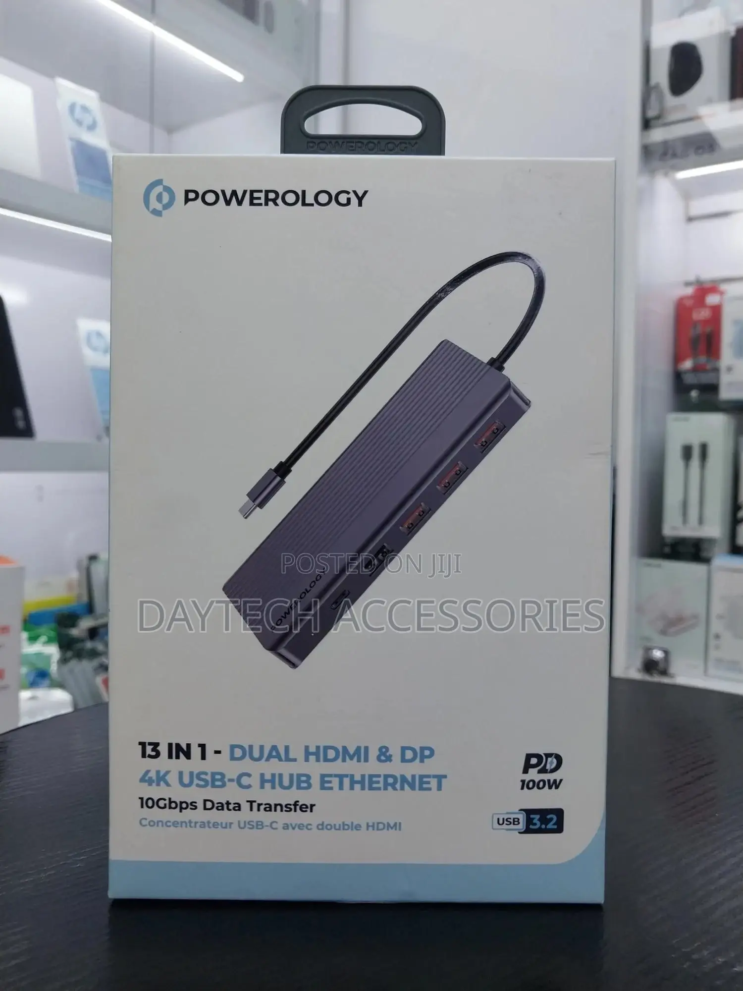 Powerology 13-in-1 Usb-C Hub Adapter.