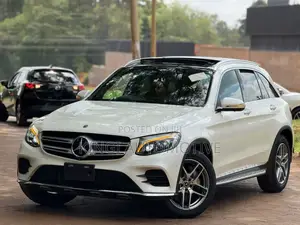 Mercedes-Benz GLC-Class 2021 White