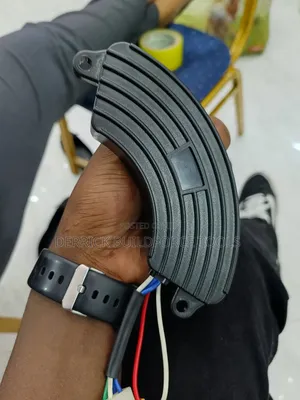 5-6.5kw Automatic Voltage Regulator for Generator