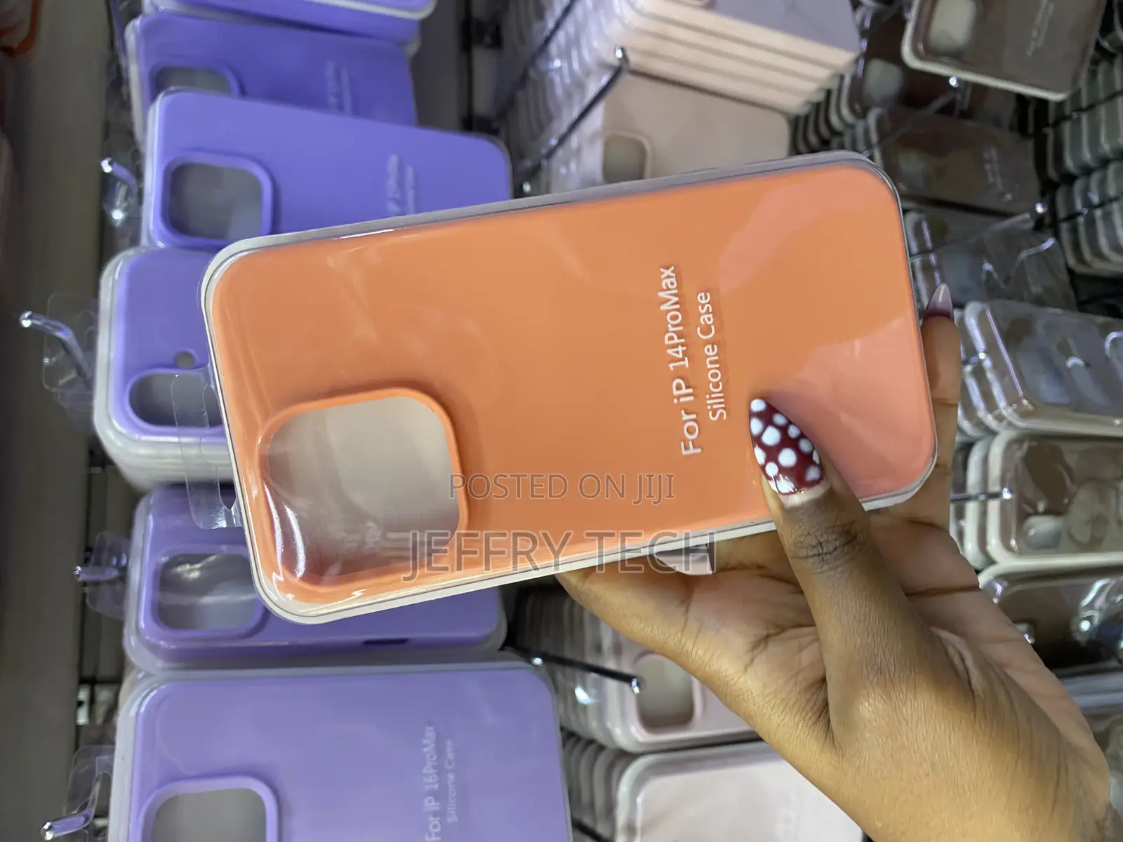 Mirsii iPhone 14 Pro Max Liquid Silicone Case With Microfiber Lining