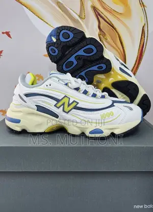N. B "Astro Dust" /Silver Metallic / Black Cement /