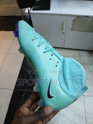 Phantom Luna "Hyper Turquoise" Soccer Cleats