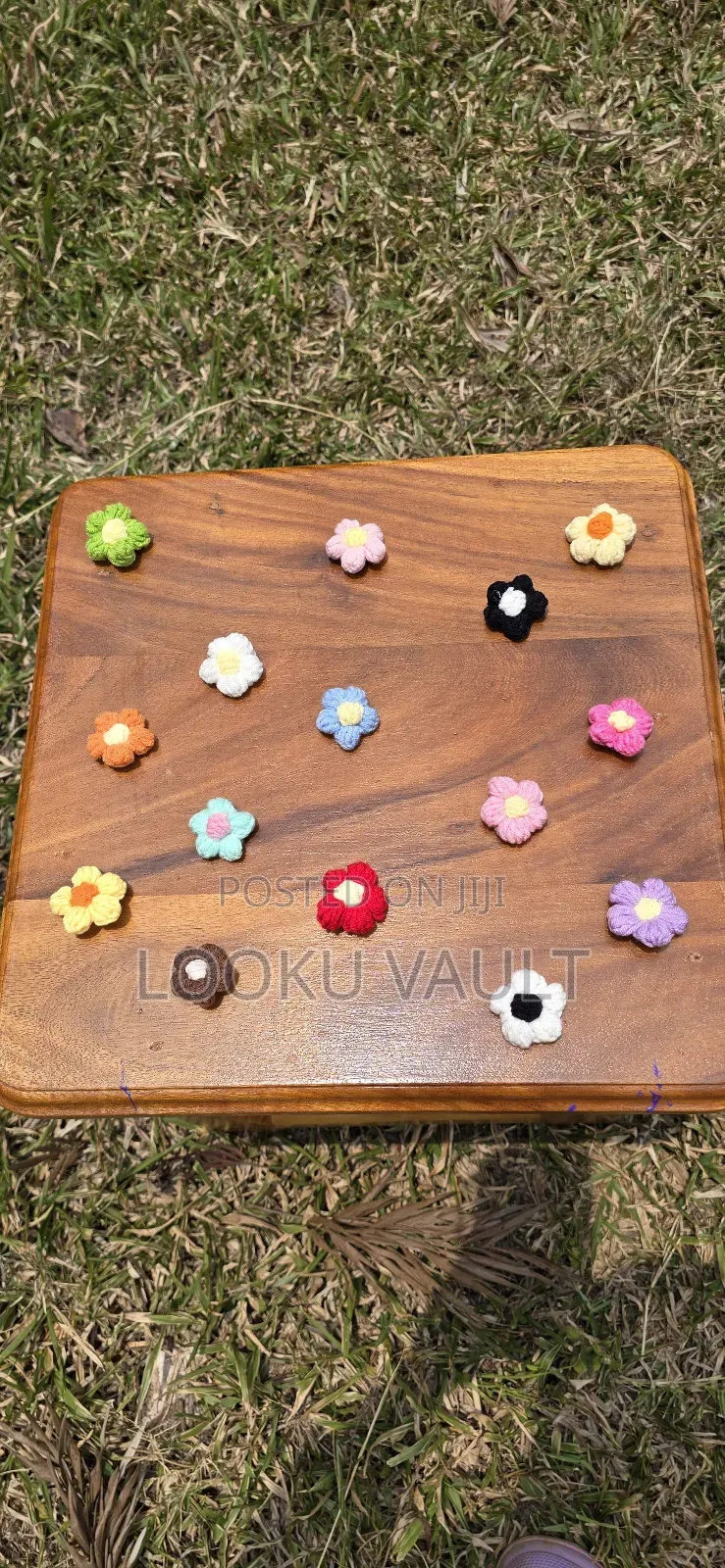 Decorative/Detachable Flower Pins for Bags