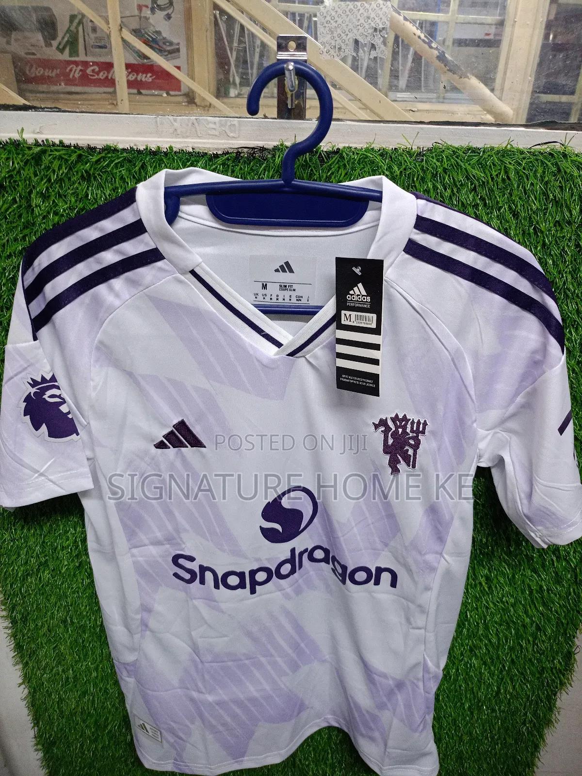 Manchester United Jersey -White