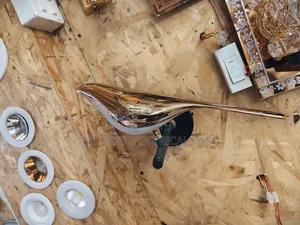 Single Wall Bracket Bird