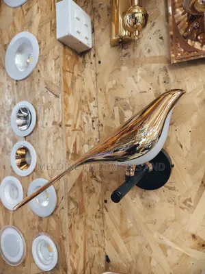 Single Wall Bracket Bird