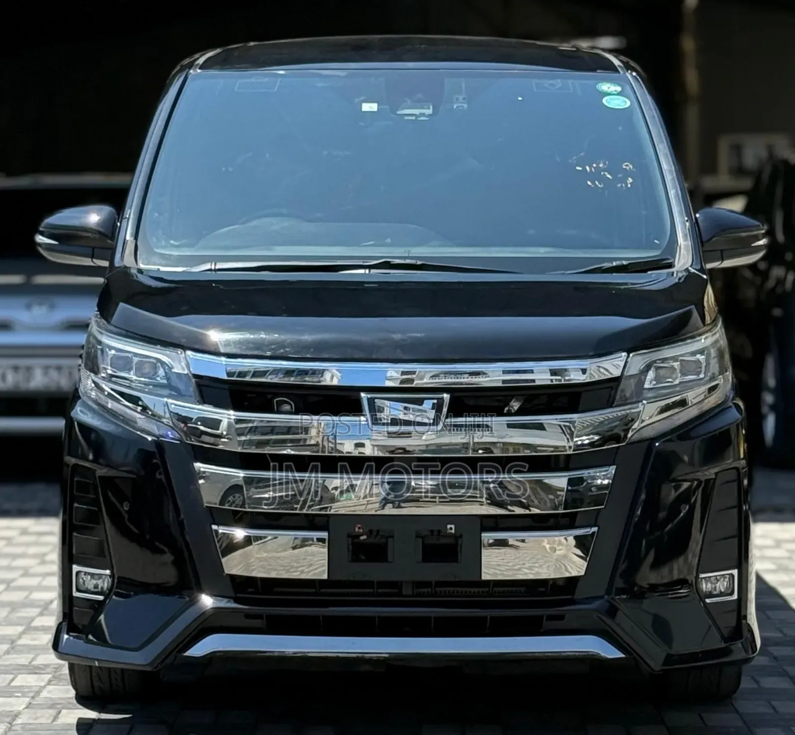 Toyota Noah 2018 Matt Black