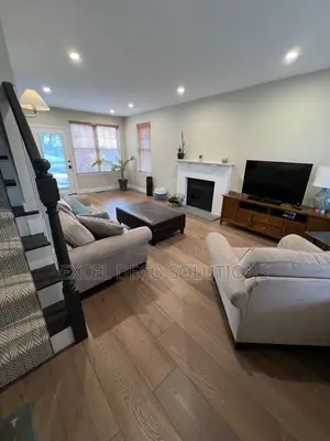 Perfect for Homeowners Doing a Full Makeover(Laminate Flooring)