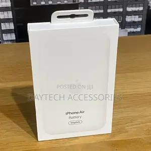 Original Apple iPhone Air Magsafe Battery.