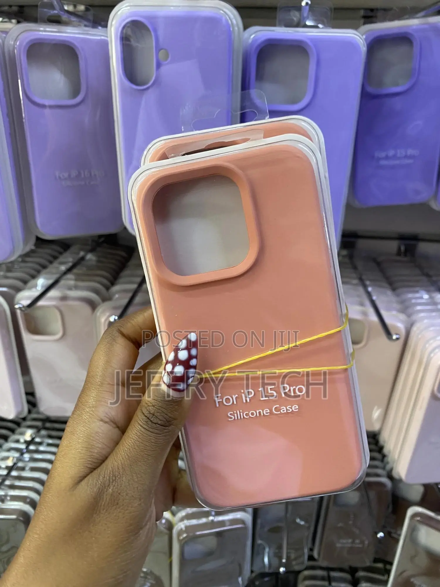 Sawear Apple iPhone 15 Pro Liquid Silicone Case With Microfiber Lining