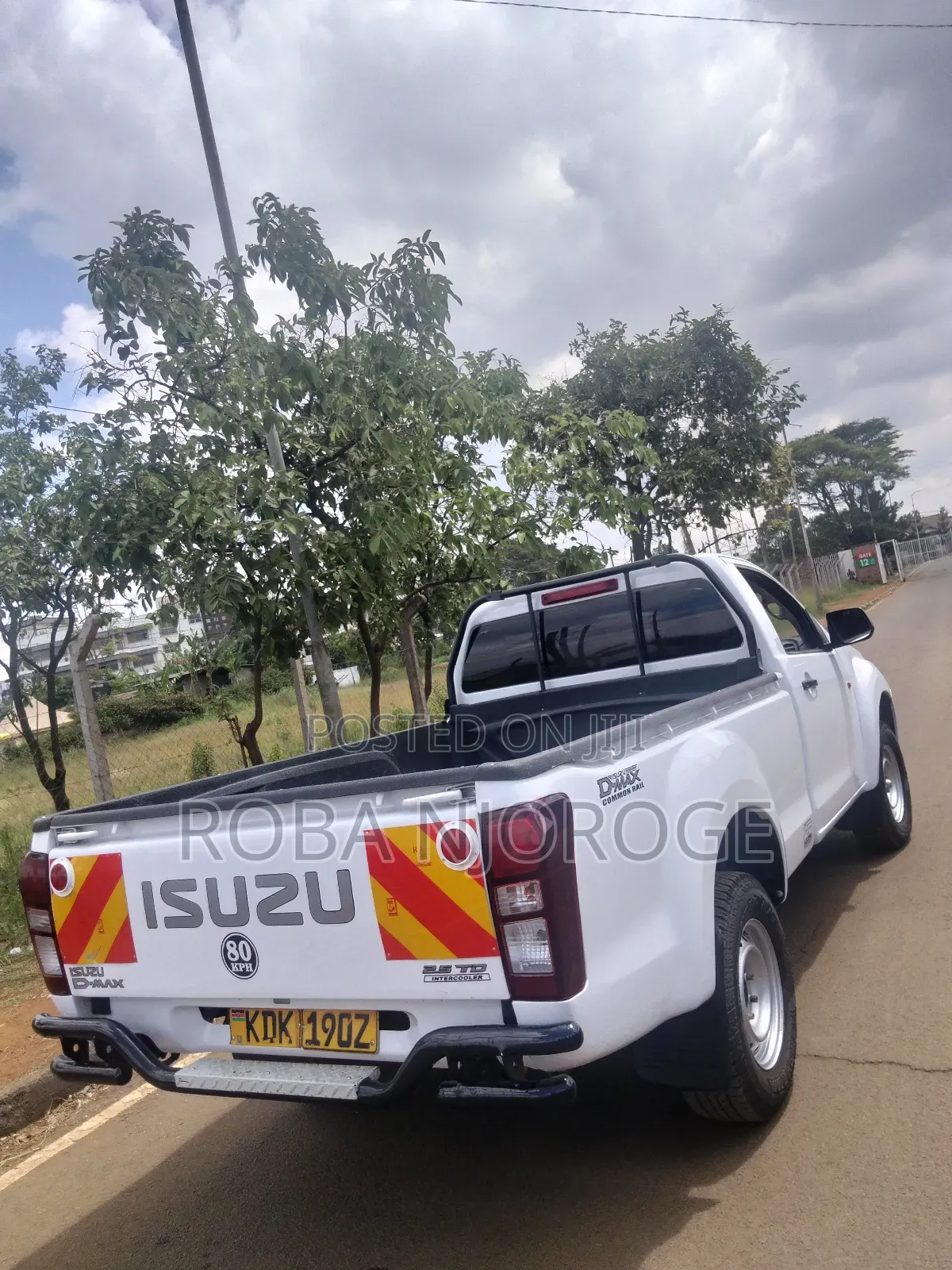 Isuzu D-MAX 2023 White