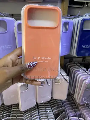 Appica iPhone 17 Pro Max Liquid Silicone Case With Microfiber Lining