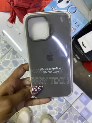 Telaso iPhone 13 Pro Max Liquid Silicone Case With Microfiber Lining