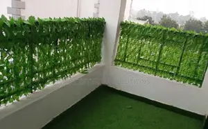Private Balcony Artificial Fence
