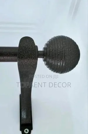 Black Powder Coated Curtain Rod Brackets And End Flowers