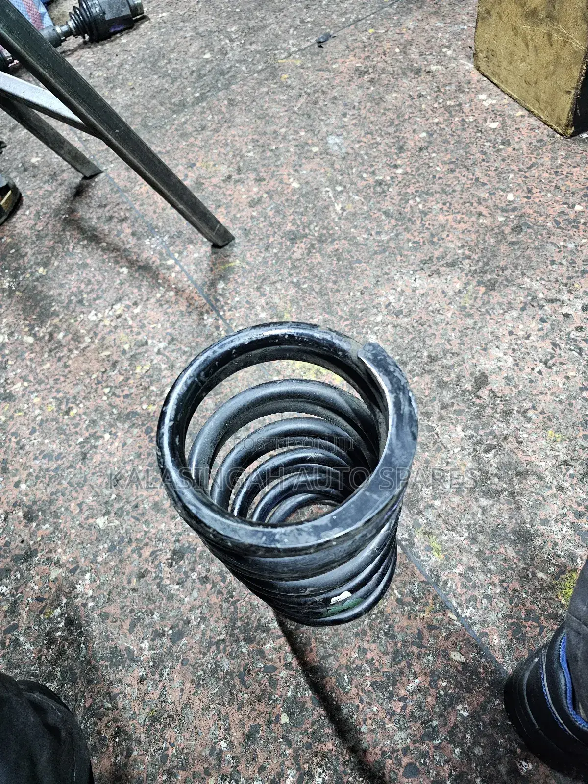 Rear Coil Springs Noah