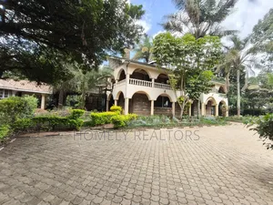 6bdrm Maisonette in Nairobi, Karen for rent