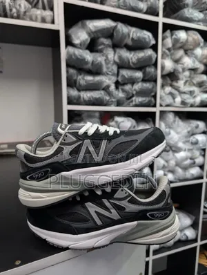 New Balance Made in Usa 990v6