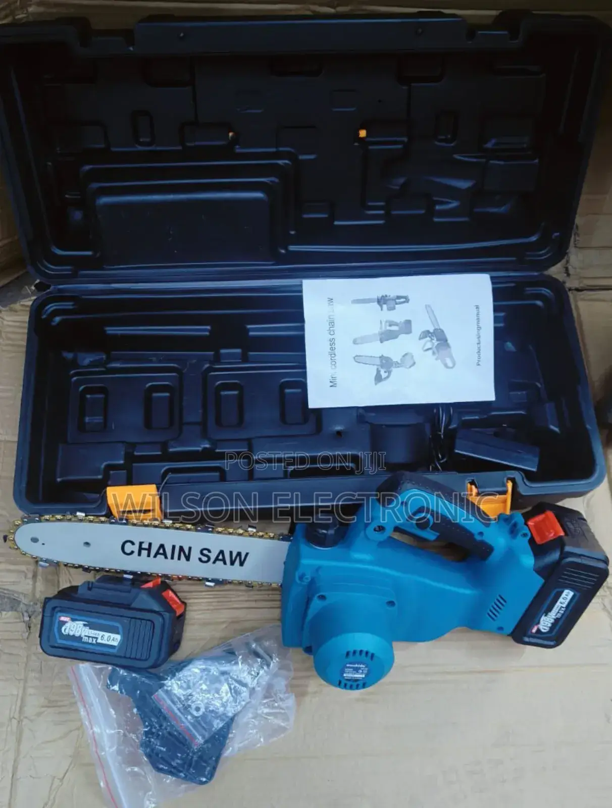 Cordless Chainsaw 12 Inches. 198v