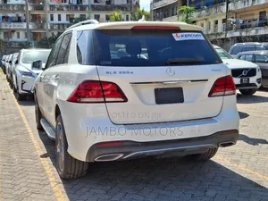 Mercedes-Benz GLE-Class GLE 350d 4MATIC 2019 White