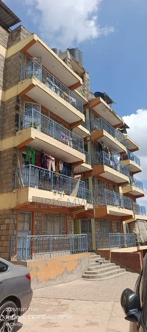 3bdrm Block of Flats in Kahawasukari Estate, Ruiru for sale