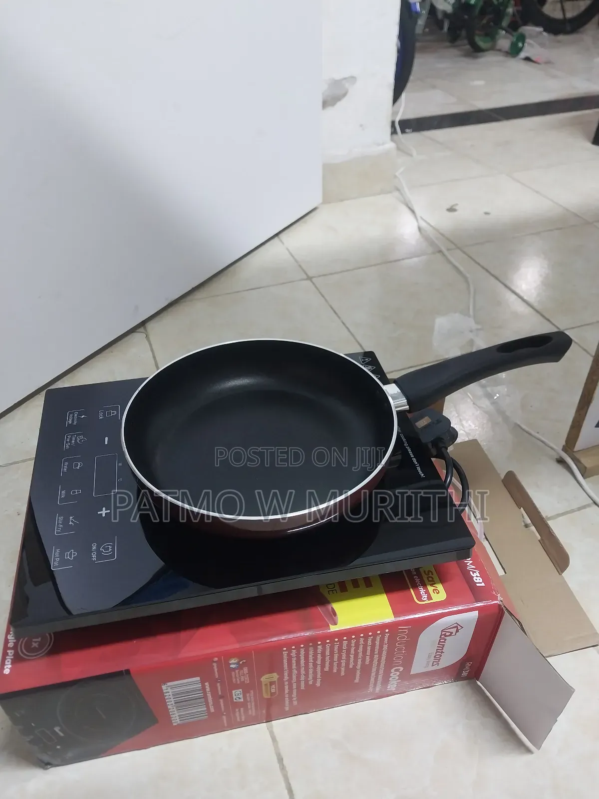 Ramtons Induction Cooker With Free Pan