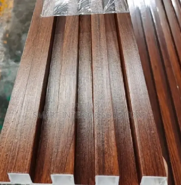 Sculpted Fluted Panel