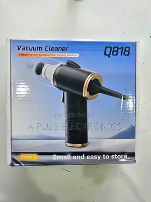 Q818 Vacuum Cleaner