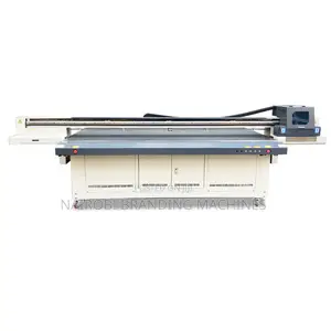 New Uv Flatbed 250x130cm Uv Printer With High Efficiency Performance