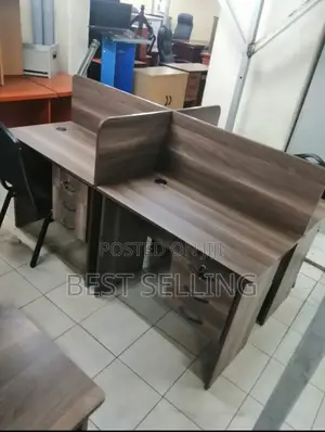 4 Way Working Station