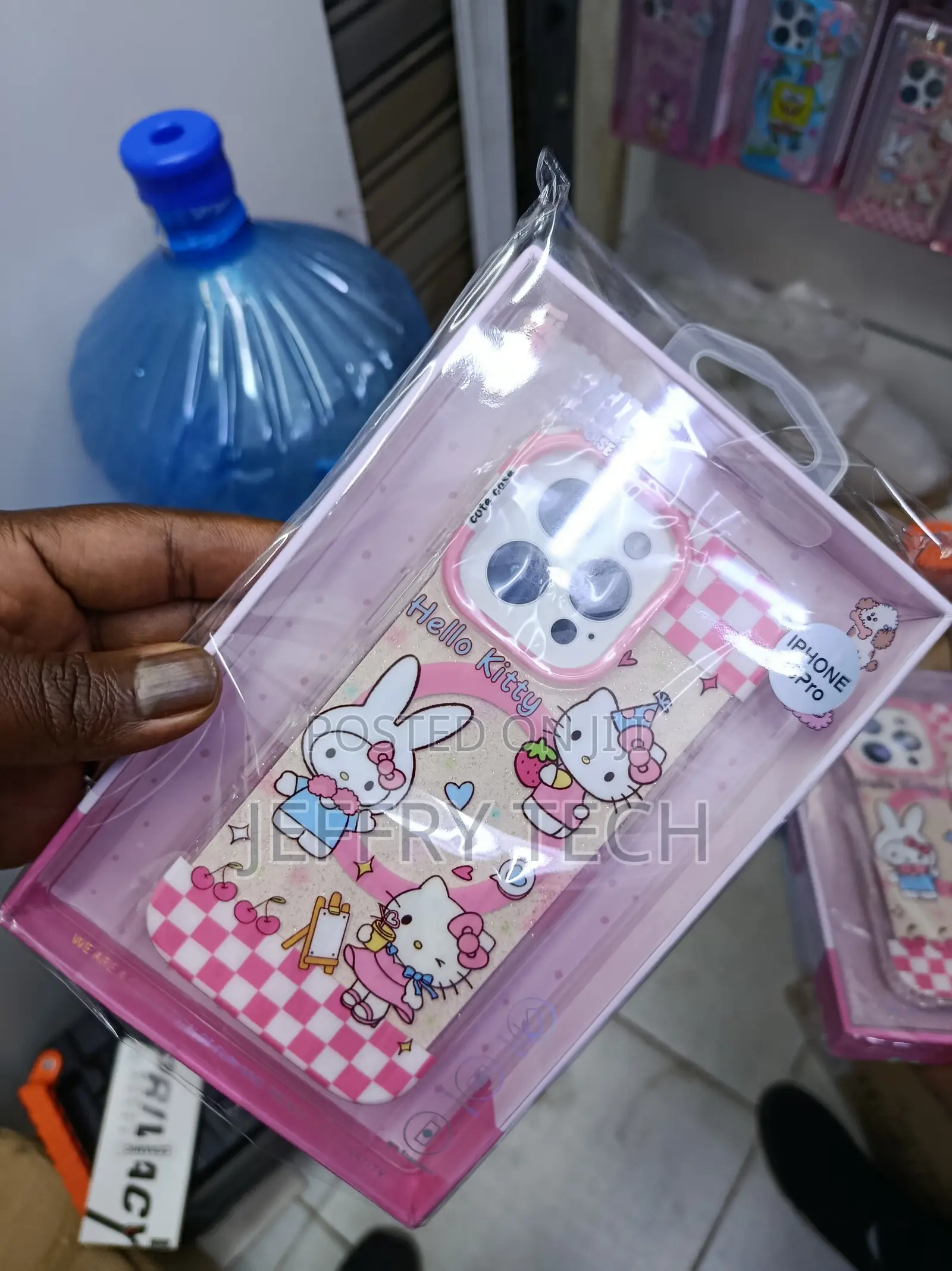Waqery iPhone 16 Pro Hello Kitty Disney Magsafe Case
