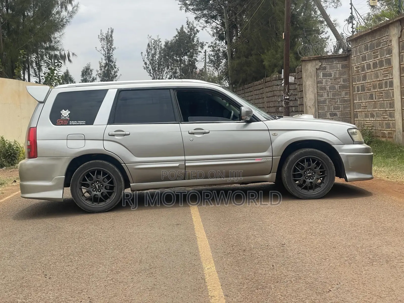Subaru Forester 2002 Gray