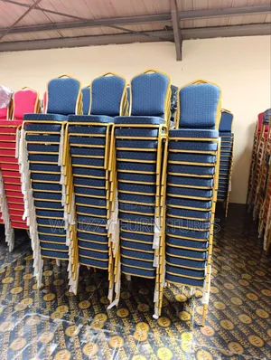 Stackable Blue Banquets