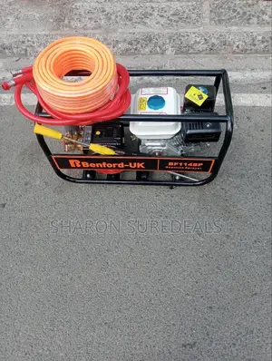 Engine Powered Trolly Sprayer Machine