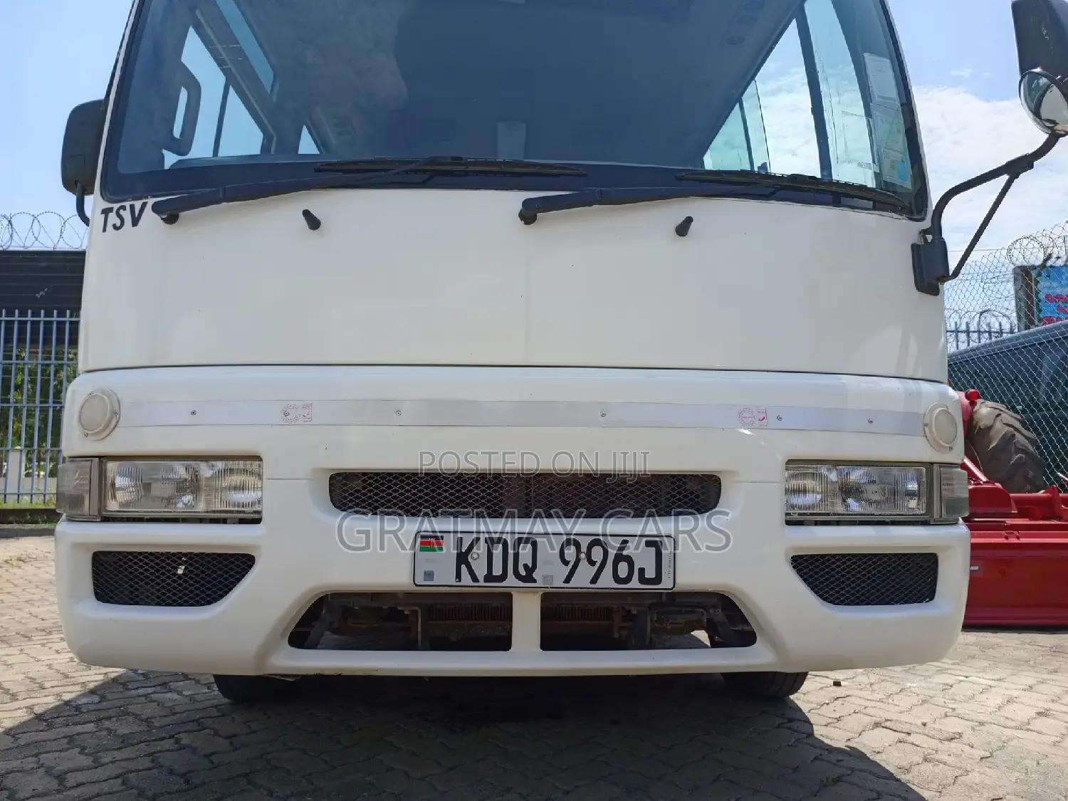 Nissan Civilian 2015 White