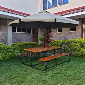 Wooden Metallic Garden Outdoor Umbrella Bench