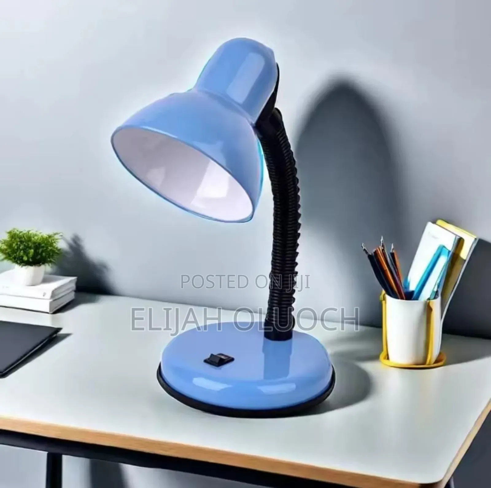 Cute Style Children's/Student's Desk Lamp