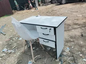 1m Office Desk /Eames Chair
