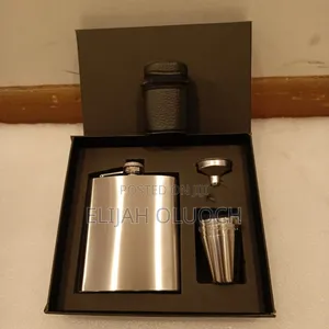 Whiskey Flask Gift Set With 4 Tumblers