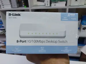 D-Link Des-1008c 8 Port 10/100base-T Unmanaged Switch.