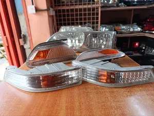 Toyota Mark 2 Corner Light Complete With Bulb And Socket