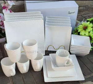 Brand New 24 Pieces Dinner Set