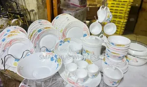 Brand New Dinner Set