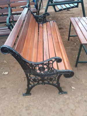 Edged Cast Stand Outdoor Bench