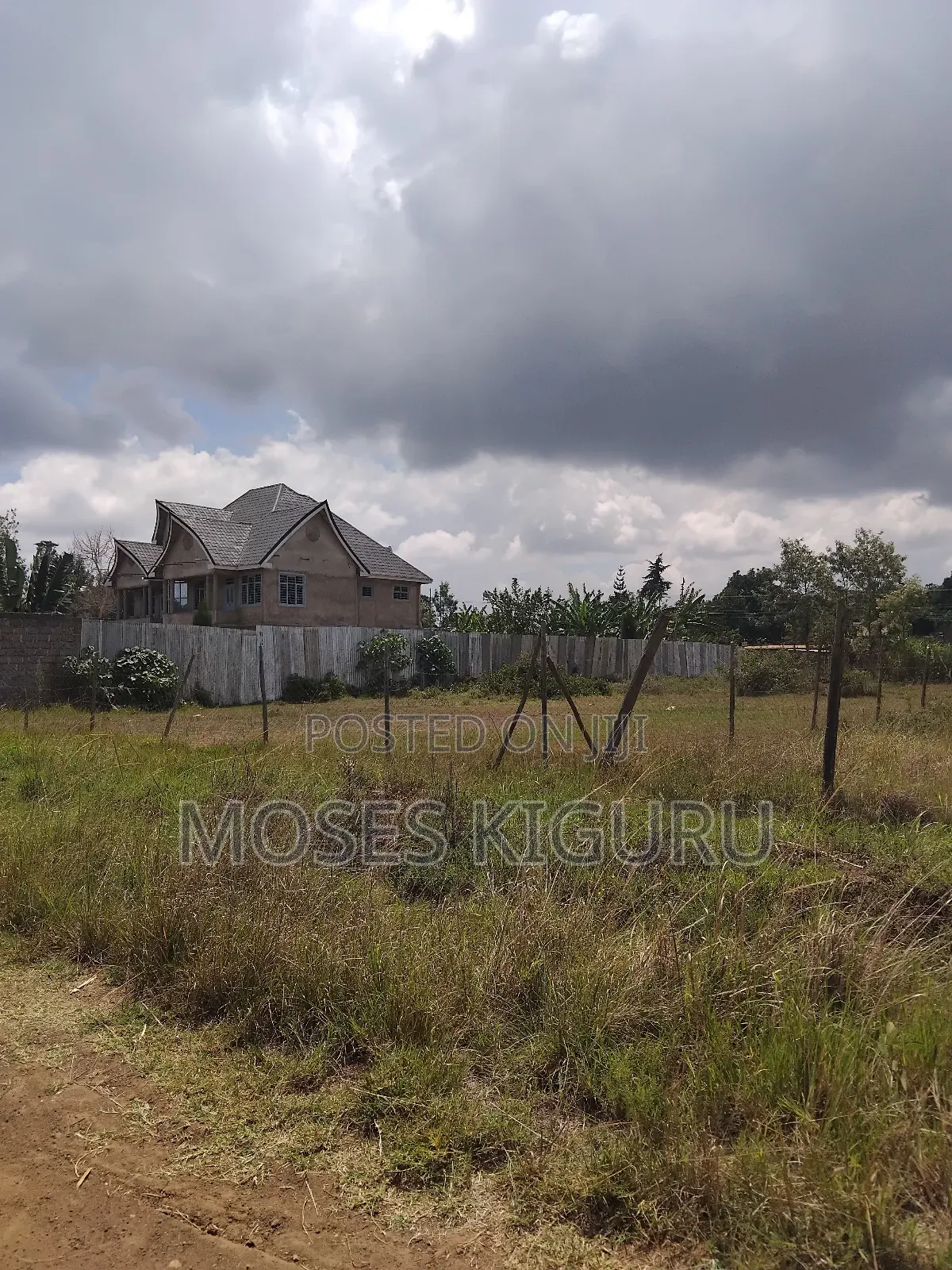 Mugutha 1/4 Plots