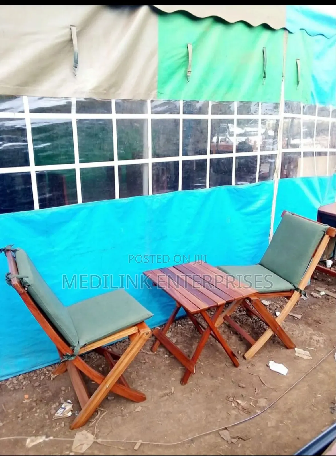 Customized Foldable Two Seater Set