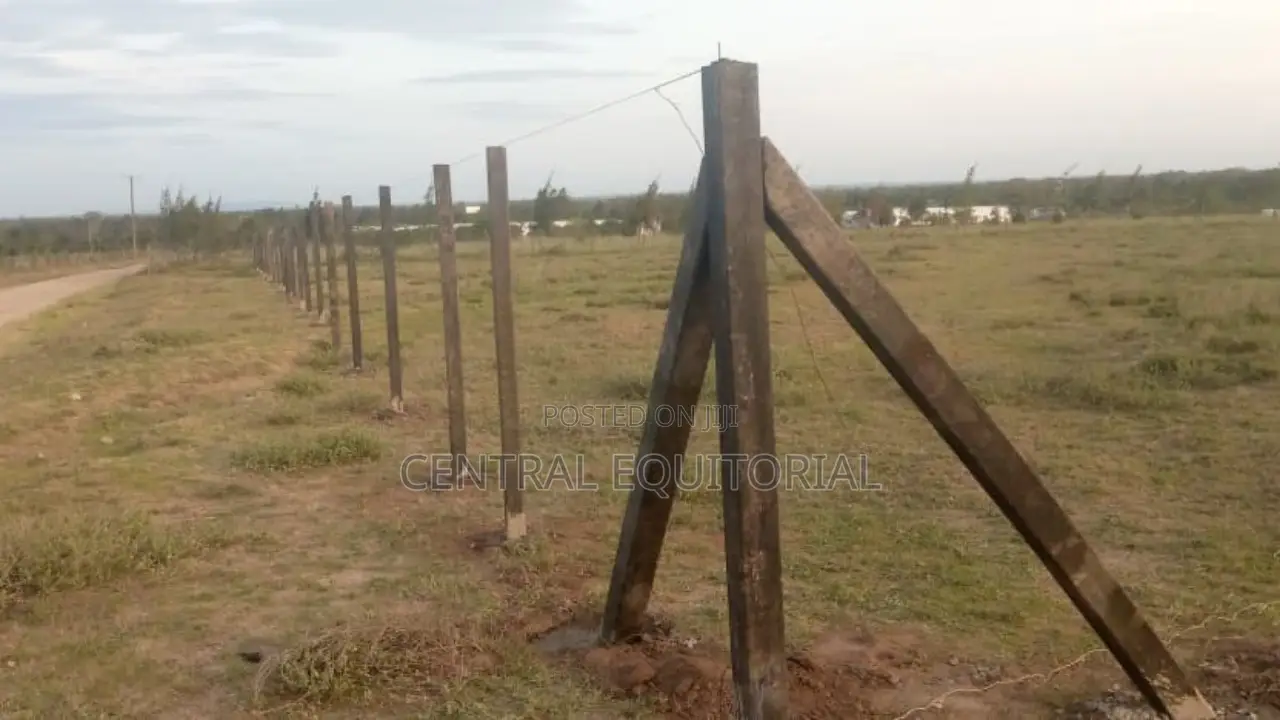 Eco Posts(Plastic Fencing Posts)